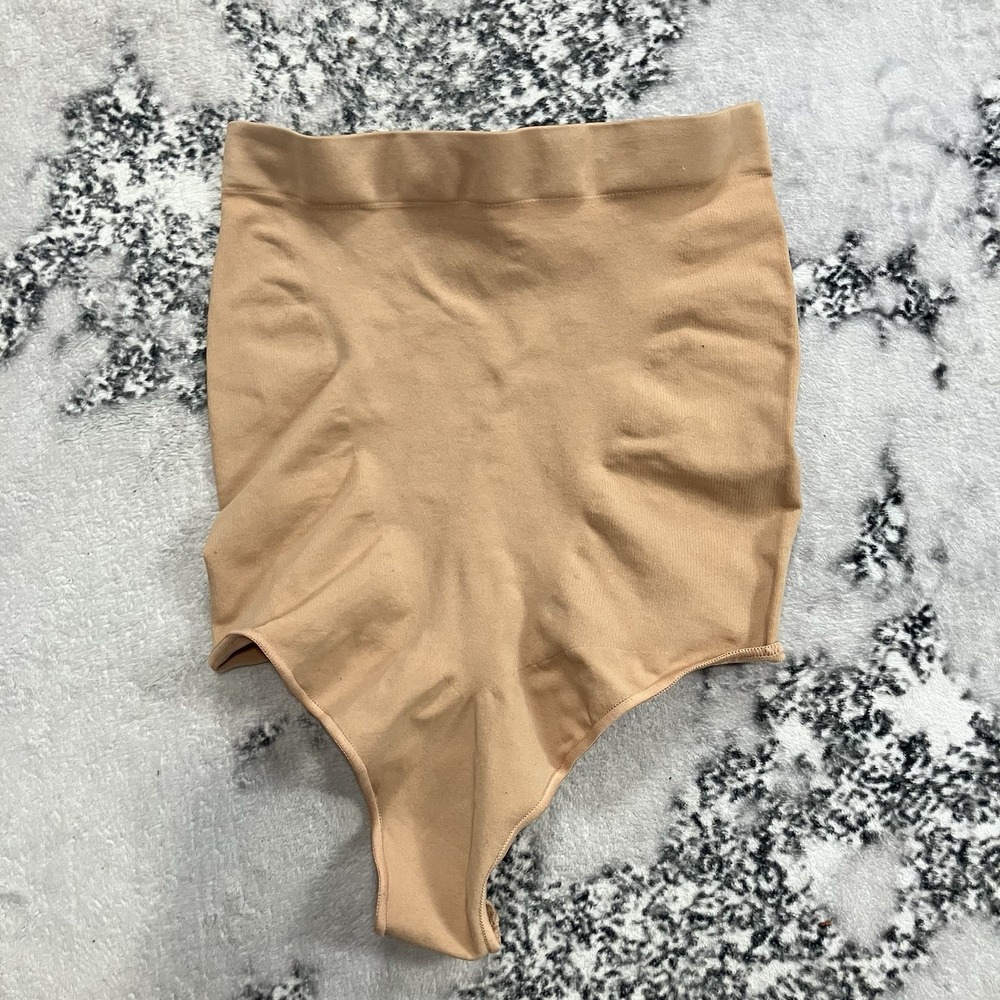 Skims Sculpting High Waist Thong Shapewear Womens Size 4X 5X Beige Seamless